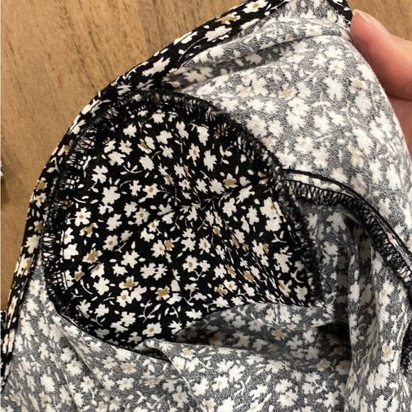 AFRM - open back top - Size XS - Picture 5 of 6